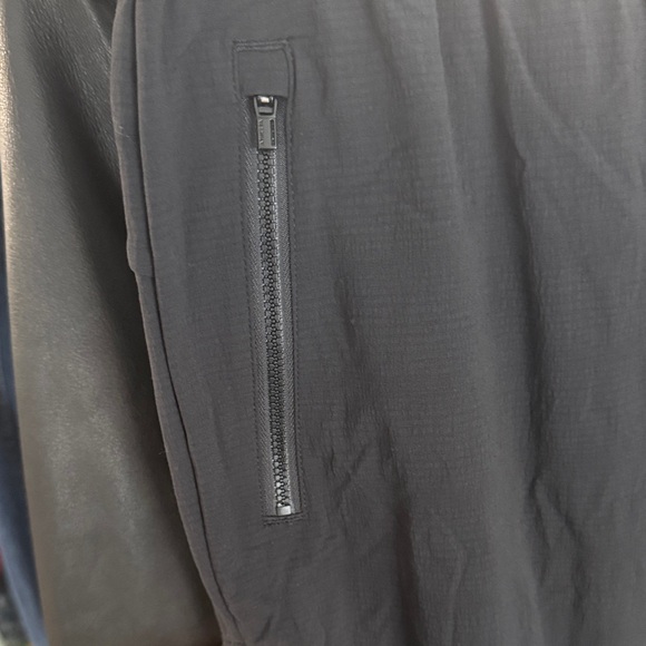 Athleta Trekkie North Black Jogger Pants - Picture 3 of 4